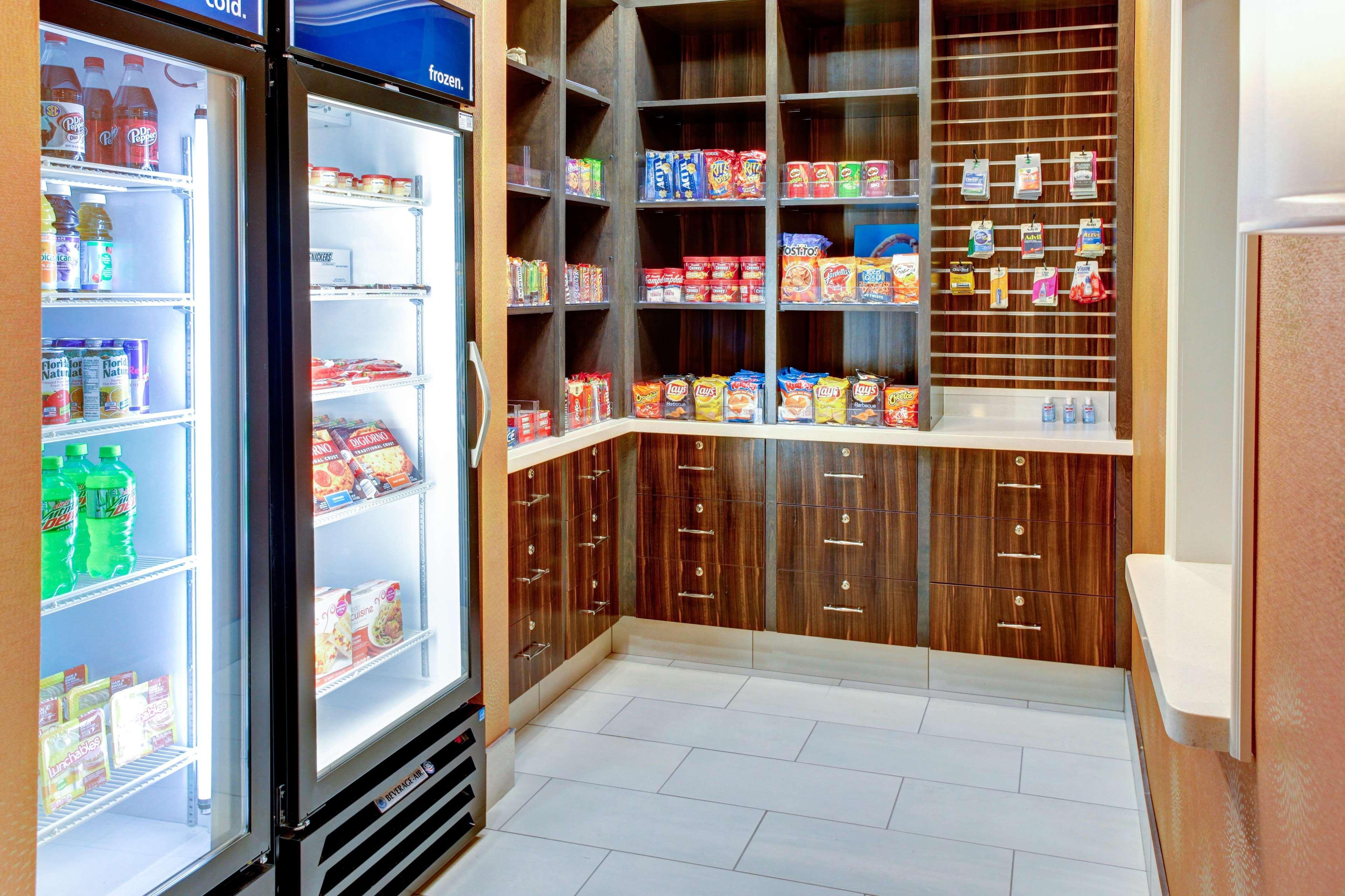 密西西比哥伦布汉普顿套房酒店 外观 照片